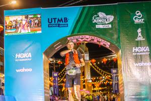 BIB: 205, 318
                            <button type="button" onclick="openModal(21813695)" class="btn btn-primary btn-sm float-right btn-popup" data-toggle="modal" data-target=".modal-high-quality">
                        <i class="fas fa-shopping-cart"></i> Add to Cart
                    </button>
                                            <button type="button" onclick="isThisMe(21813695, true)" class="btn btn-success btn-sm float-right btn-popup btn-isme hidden" data-toggle="tooltip" data-placement="bottom" title="นี่คือรูปของคุณใช่ไหม คลิกที่นี่เพื่อเอาเข้าอัลบั้ม">
                        <i class="fas fa-plus"></i> Add to album
                    </button>
                    <button type="button" onclick="isThisMe(21813695, false)" class="btn btn-warning btn-sm float-right btn-popup btn-isnotme hidden">
                        <i class="fas fa-ban"></i> Remove from album
                    </button>